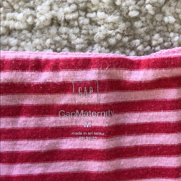 🤰Gap Maternity striped top!  Size M⭐️ - Picture 3 of 4